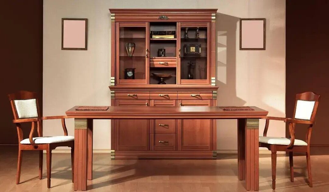 Lâminas naturais, vidro e couro: o segredo para ambientes sofisticados